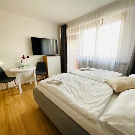 C.4 V Bankovnim Dome Kutná Hora