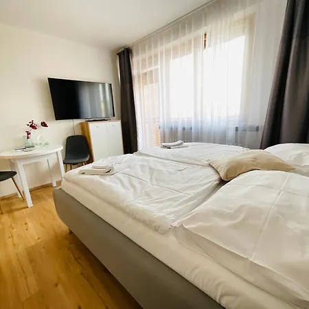 C.4 V Bankovnim Dome Appartement *