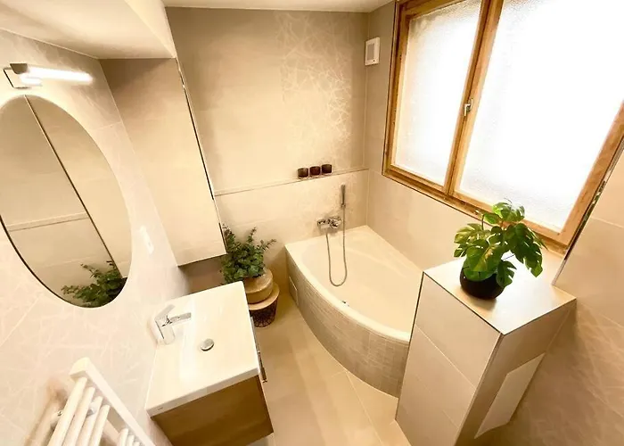 C.4 V Bankovnim Dome *