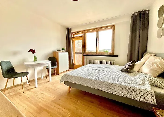 Apartment C.4 V Bankovnim Dome