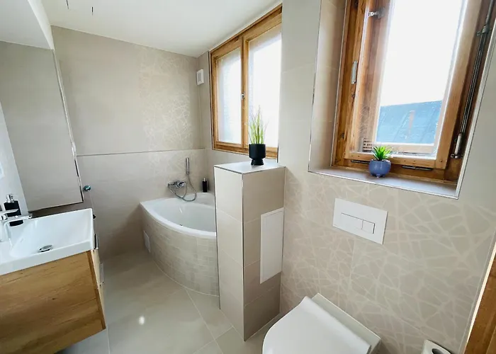 C.4 V Bankovnim Dome *